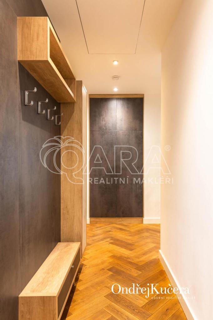 Prodej bytu 2+kk 61 m2, Praha – náhled fotky 14