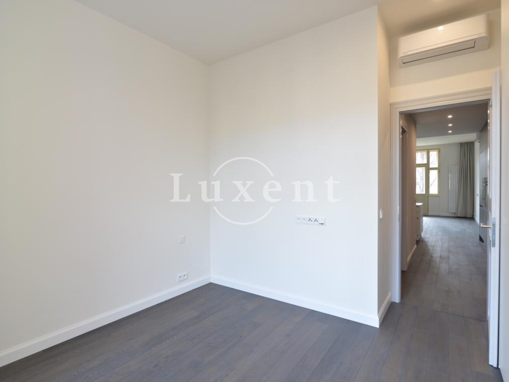 Pronájem bytu 3+kk 95 m2, Praha – náhled fotky 13