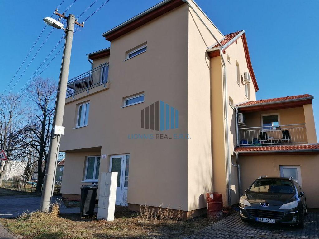 Pronajem bytu 4+kk 111 m2