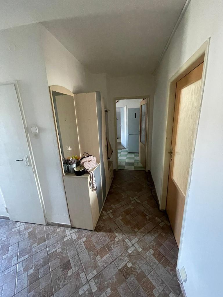 Listing 2