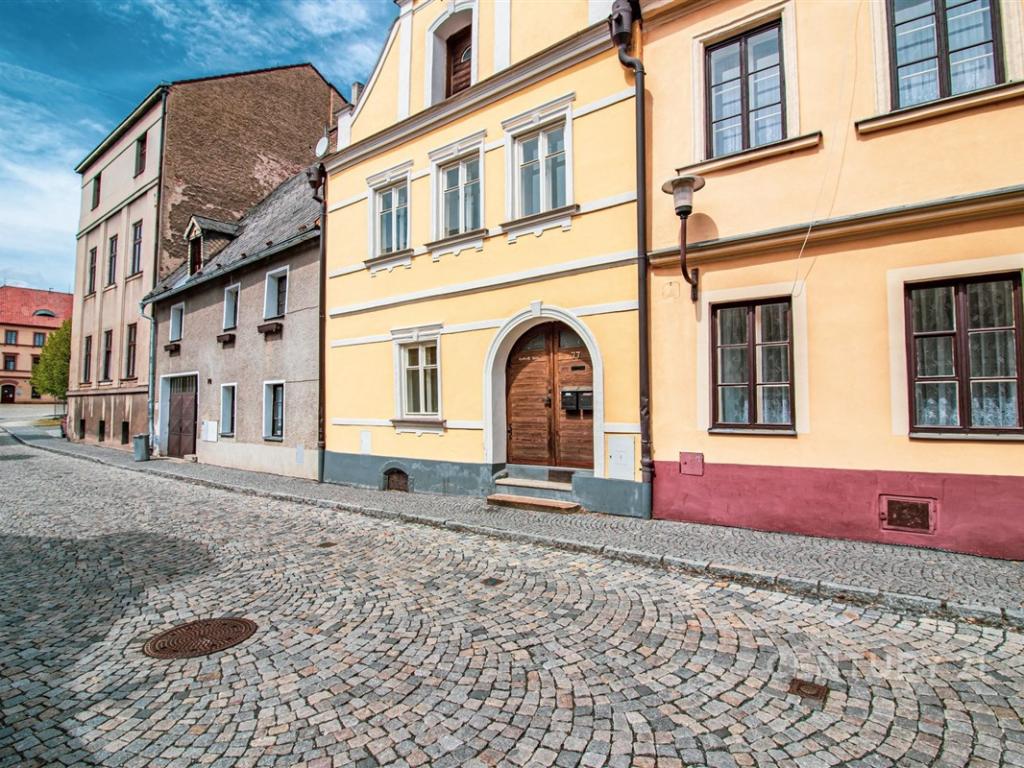 Pronájem bytu 3+kk 76 m2