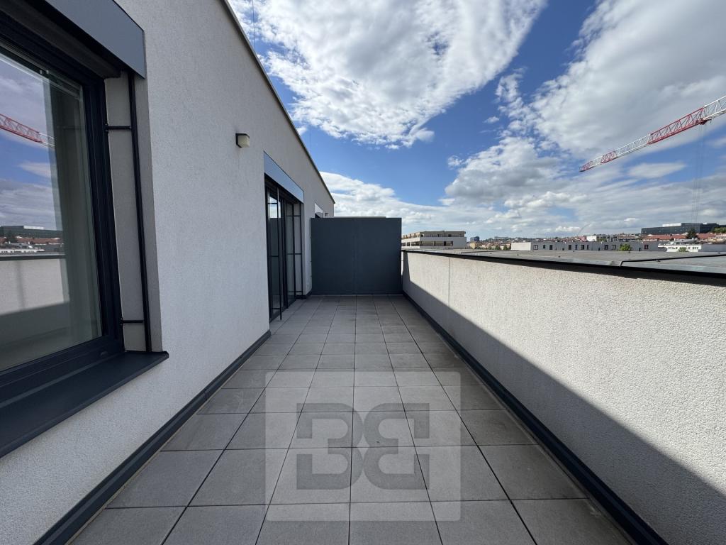 Pronájem bytu 3+kk 90 m2, Brno – náhled fotky 12