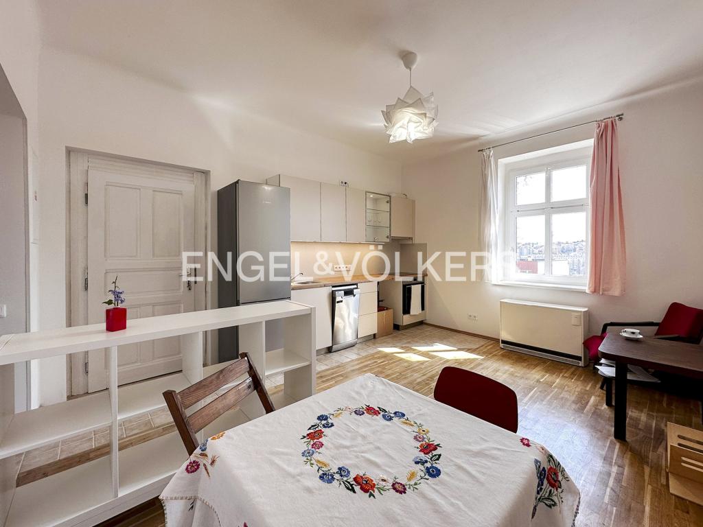 Pronájem bytu 2+kk 46 m2