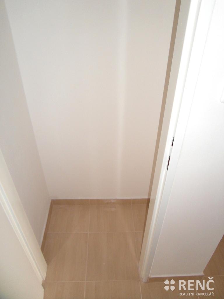 Pronájem bytu 1+1 30 m2