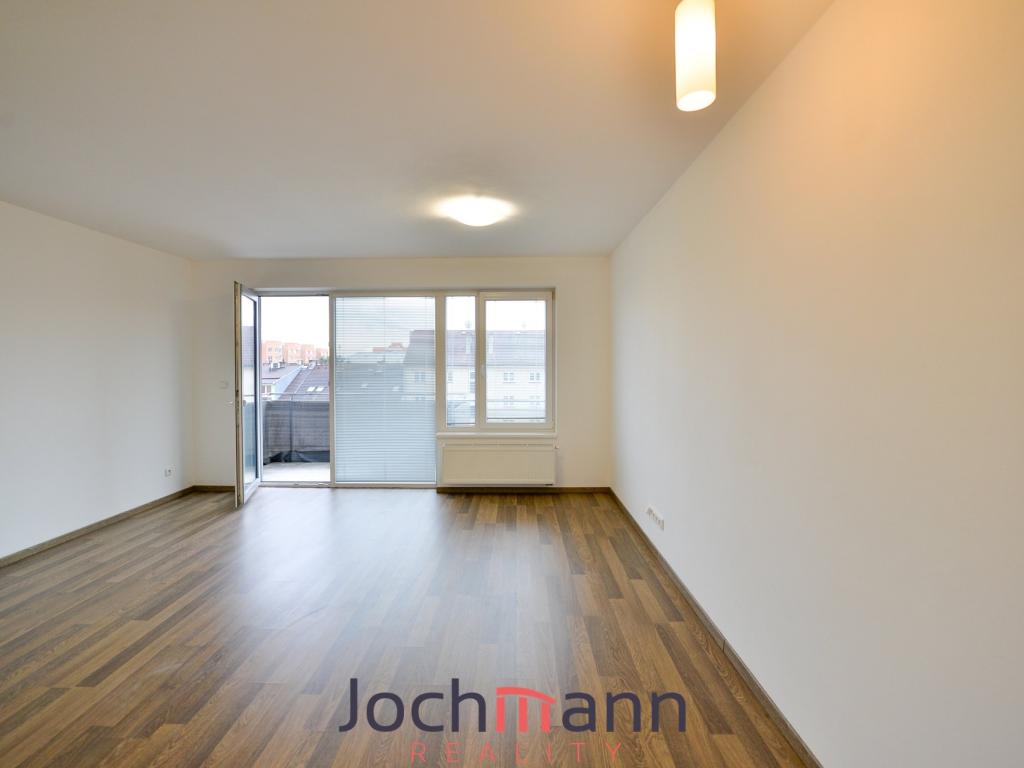 Pronájem bytu 1+kk 38 m2