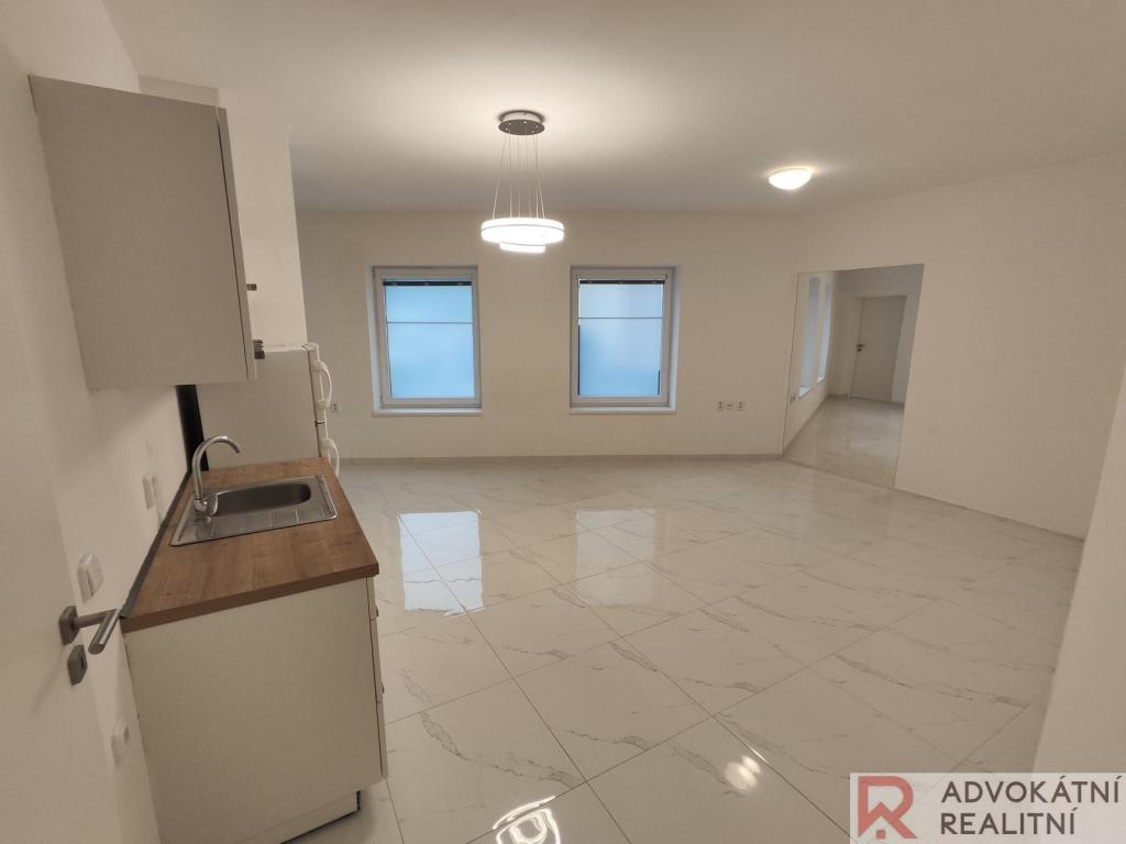 Pronájem bytu 1+kk 30 m2