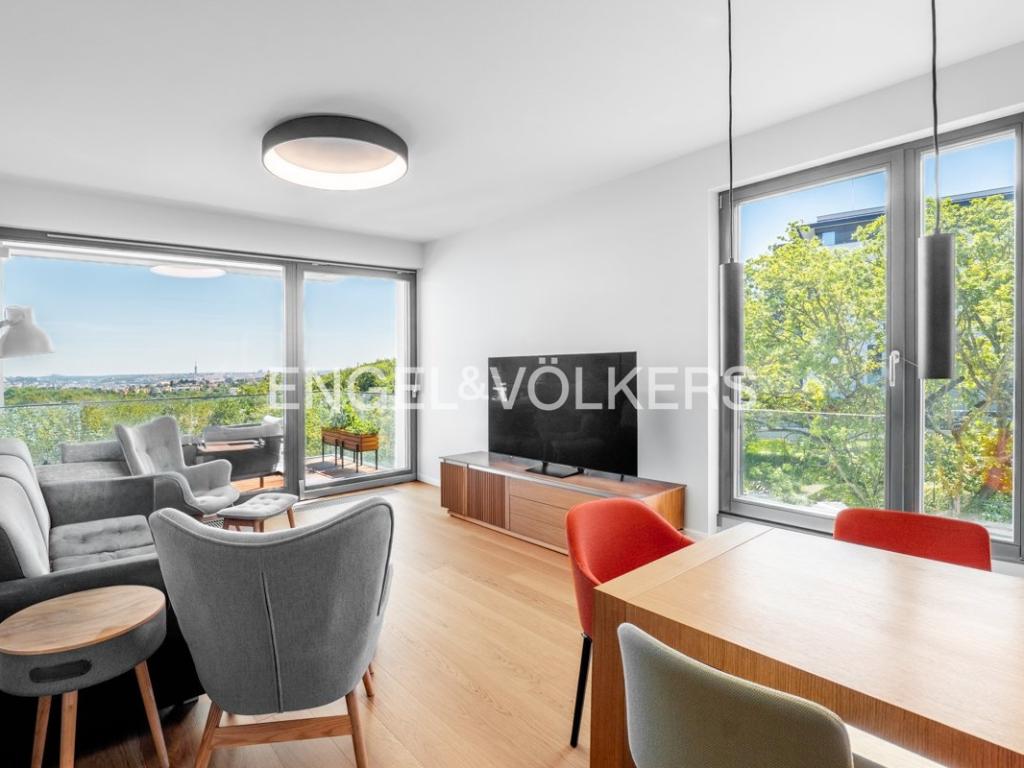 Pronájem bytu 3+kk 88 m2