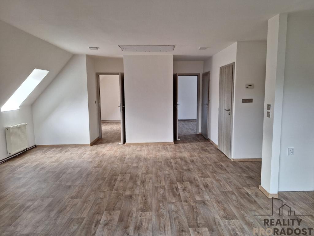 Pronájem bytu 3+kk 83 m2
