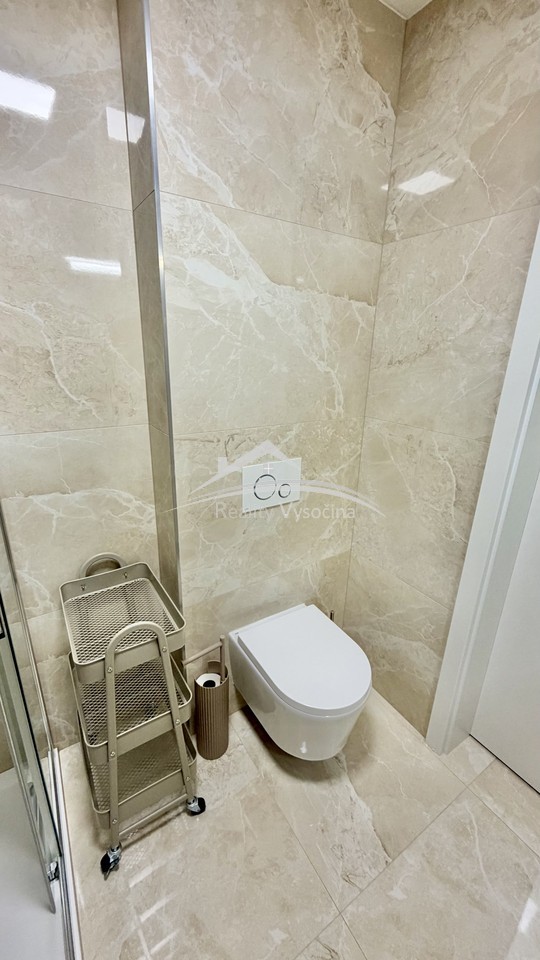 Pronájem bytu 1+kk 35 m2