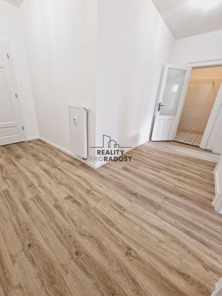 Pronájem bytu 2+kk 69 m² – další