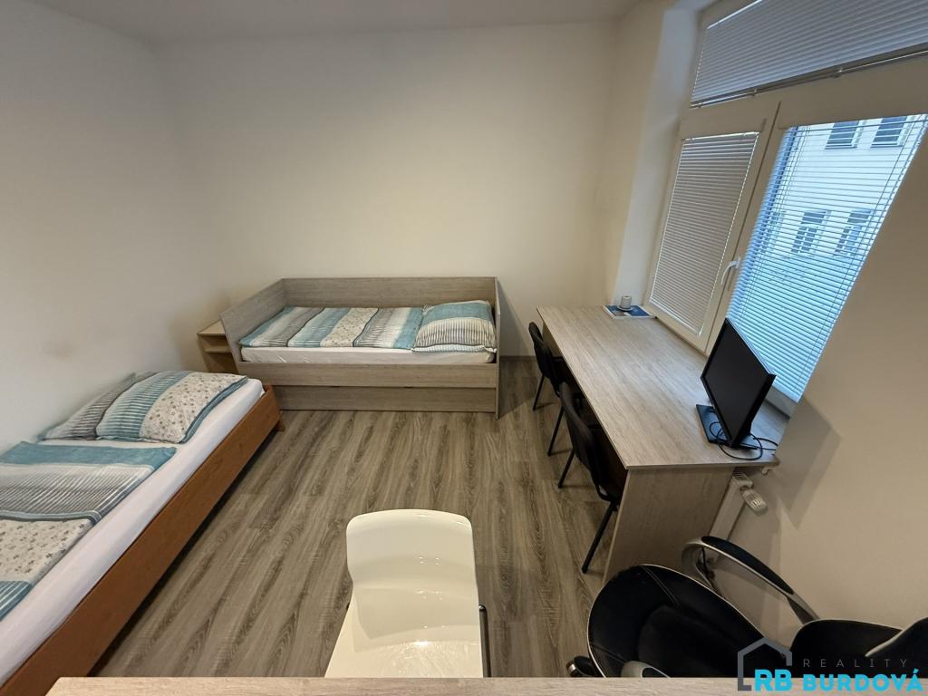 Pronájem bytu 1+kk 35 m2