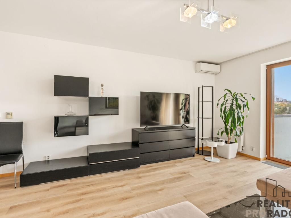 Pronájem bytu 3+kk 90 m2
