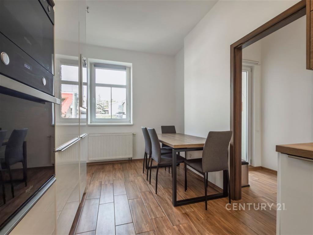 Pronájem bytu 3+1 84 m2