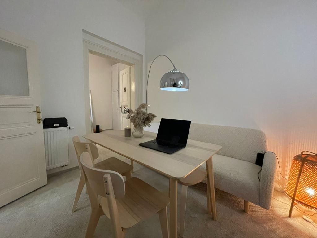 Pronájem bytu 2+kk 33 m2