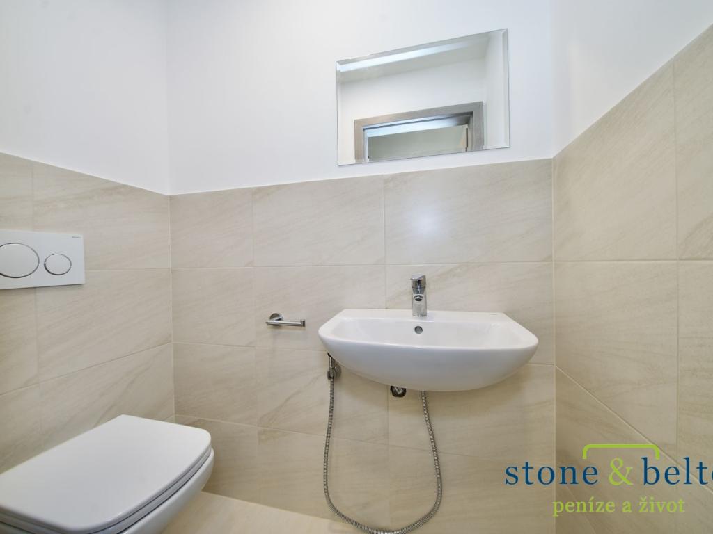 Pronájem bytu 3+kk 115 m2, Praha – náhled fotky 12