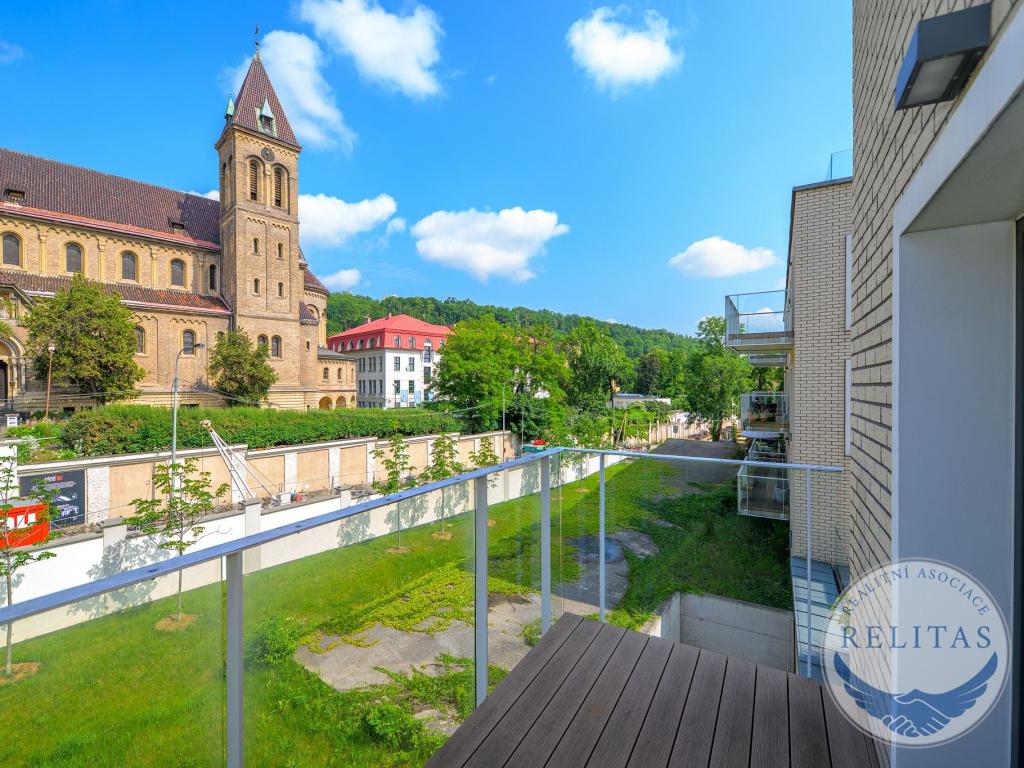 Pronájem bytu 2+kk 75 m2