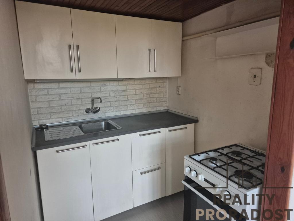 Pronájem bytu 1+kk 35 m2
