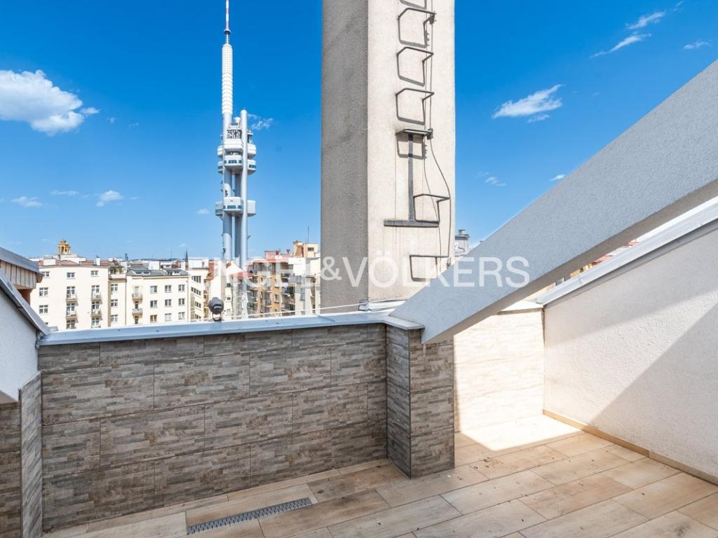 Pronájem bytu 4+kk 150 m2, Praha – náhled fotky 16