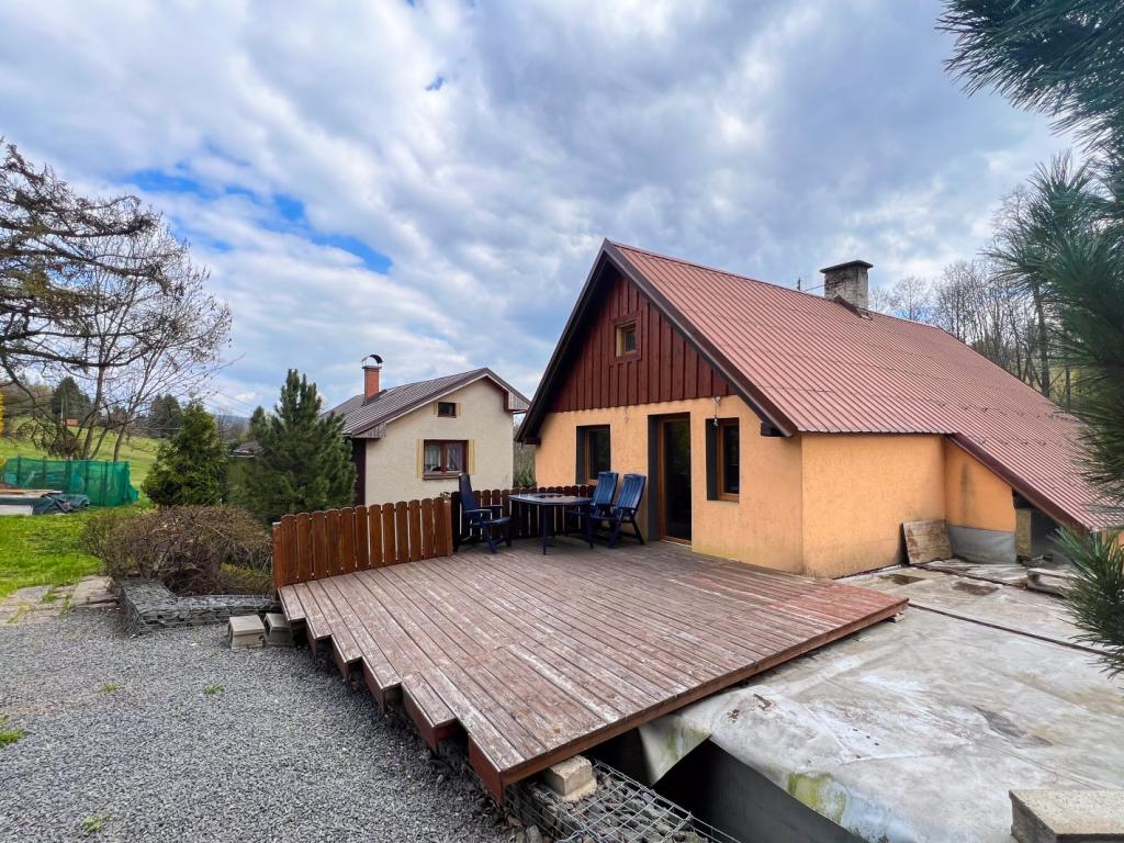 Prodej domu 150 m2, Vysoké nad Jizerou – náhled fotky 16