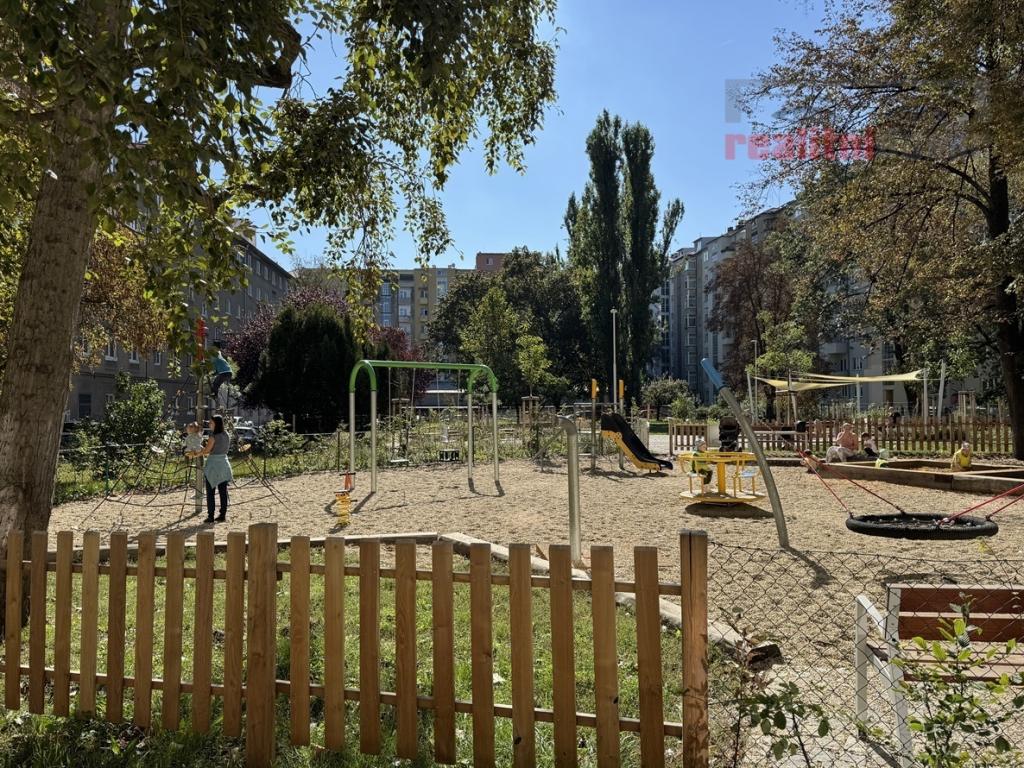 Pronájem bytu 1+1 49 m2, Brno – náhled fotky 13