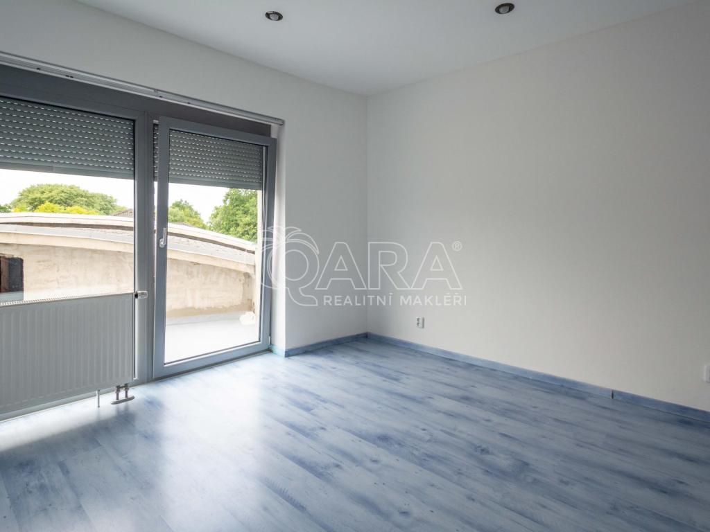 Prodej domu 274 m2, Neratovice – náhled fotky 36