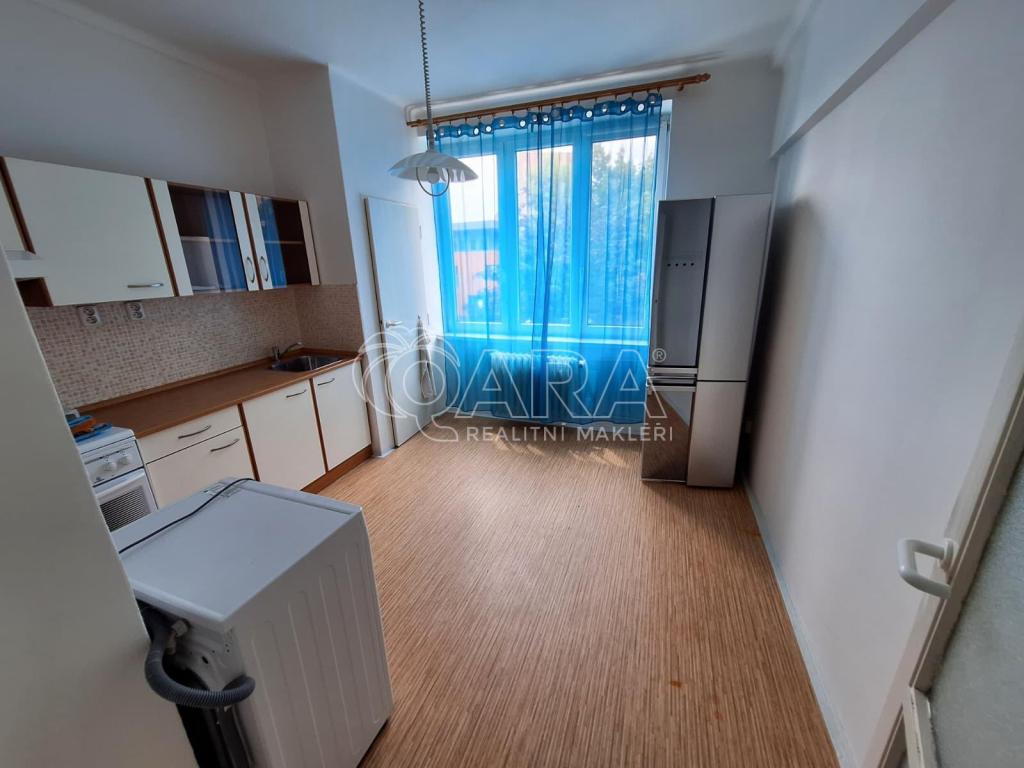 Pronájem bytu 1+1 39 m2