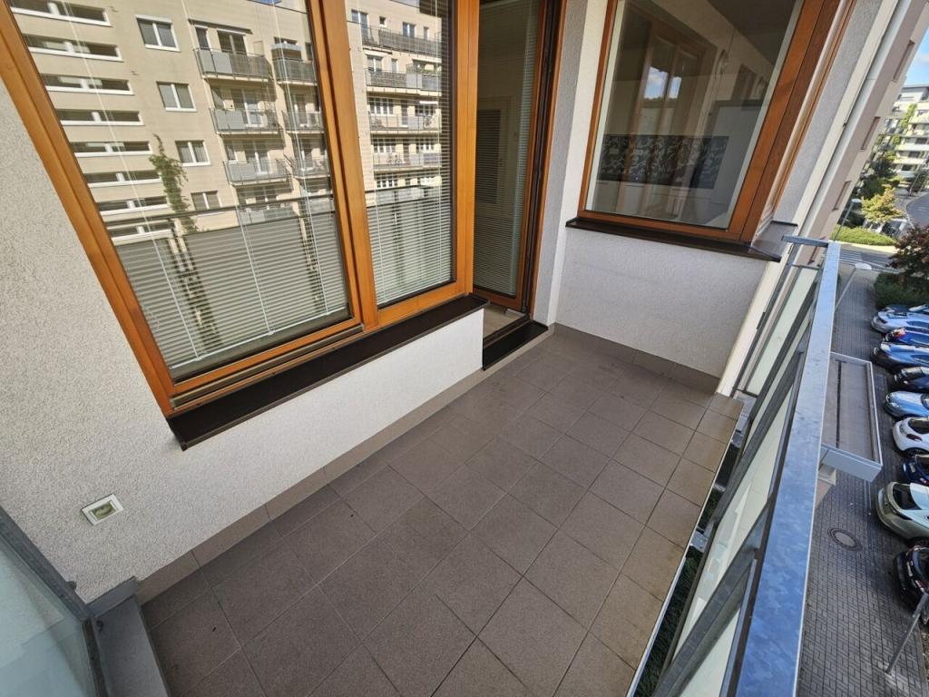 Pronájem bytu 2+kk 65 m2, Praha – náhled fotky 28
