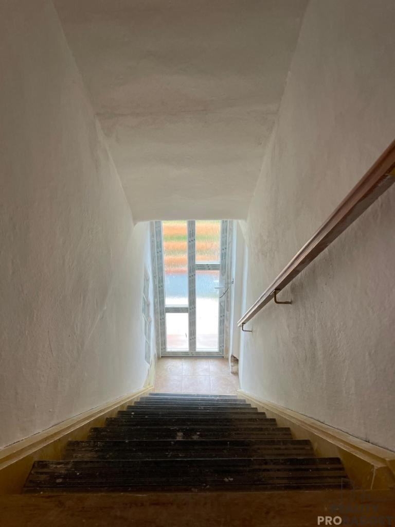 Pronájem bytu 2+kk 70 m² – pohled 6