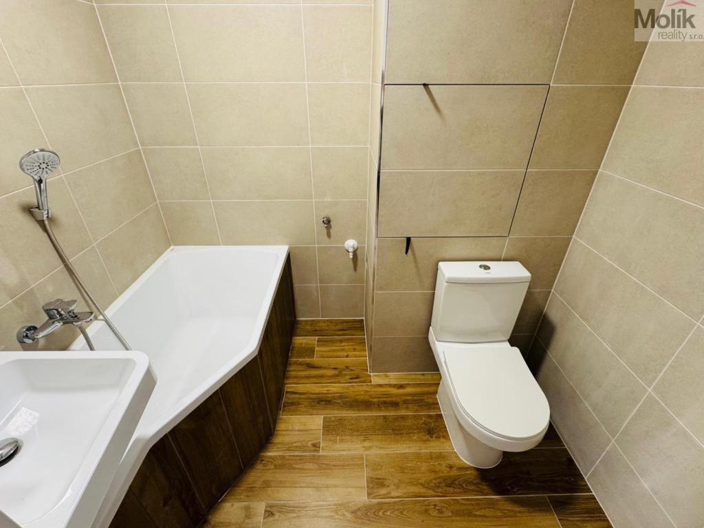 Pronájem bytu 2+kk 40 m2