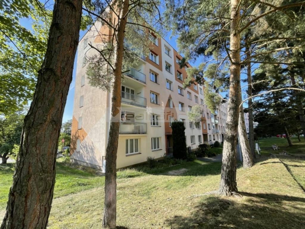 Listing 2