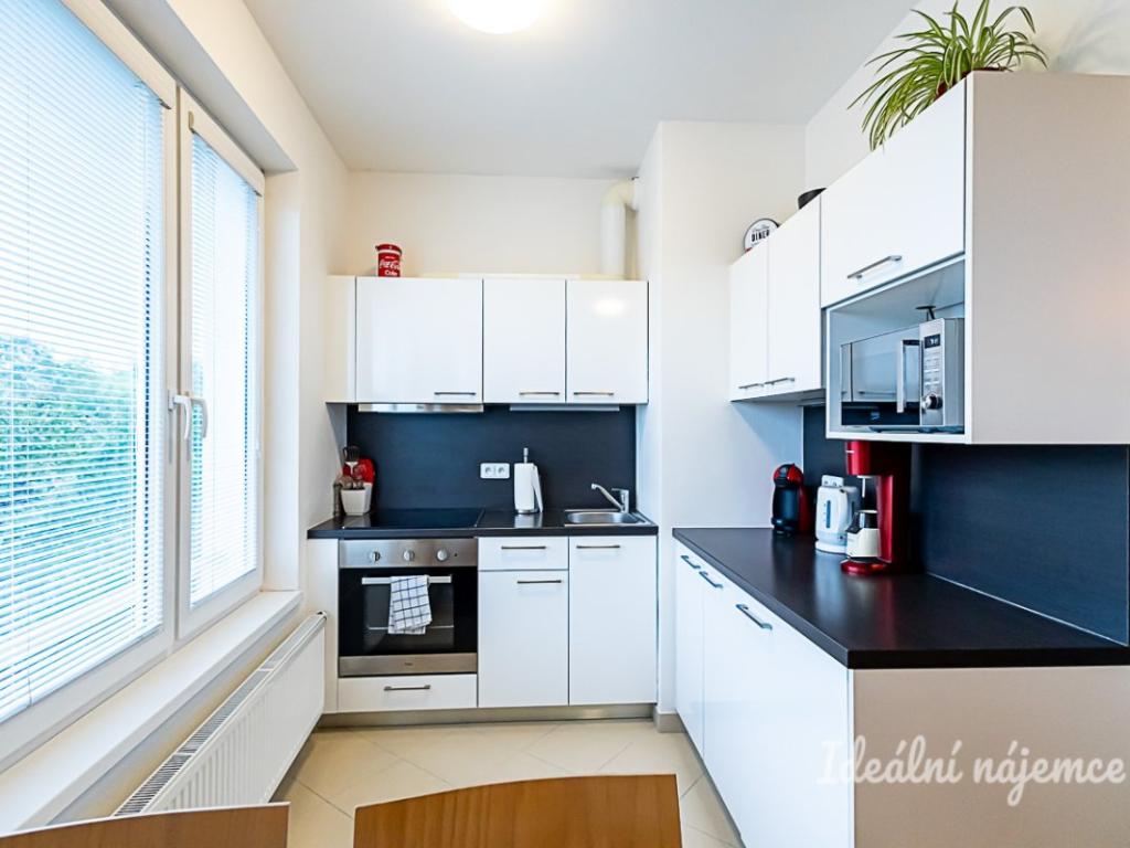 Pronájem bytu 1+kk 32 m2