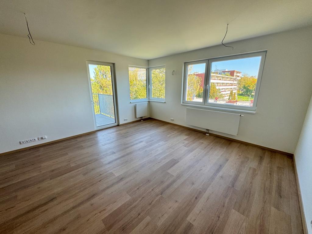 Pronájem bytu 3+kk 73 m2