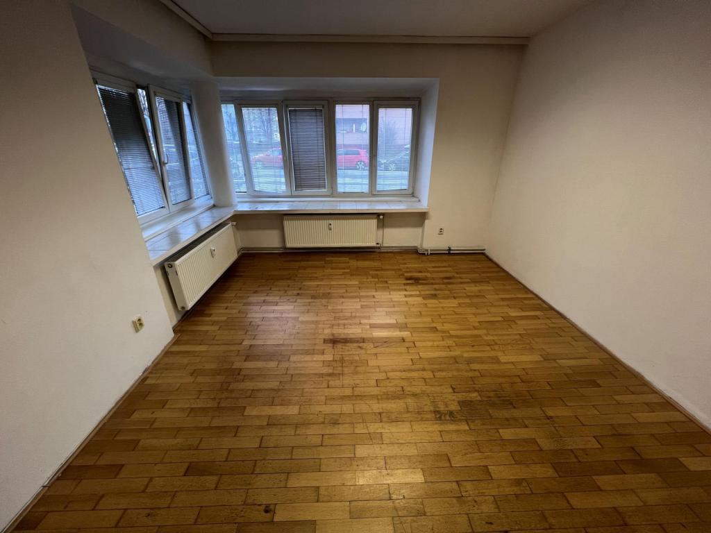 Listing 2