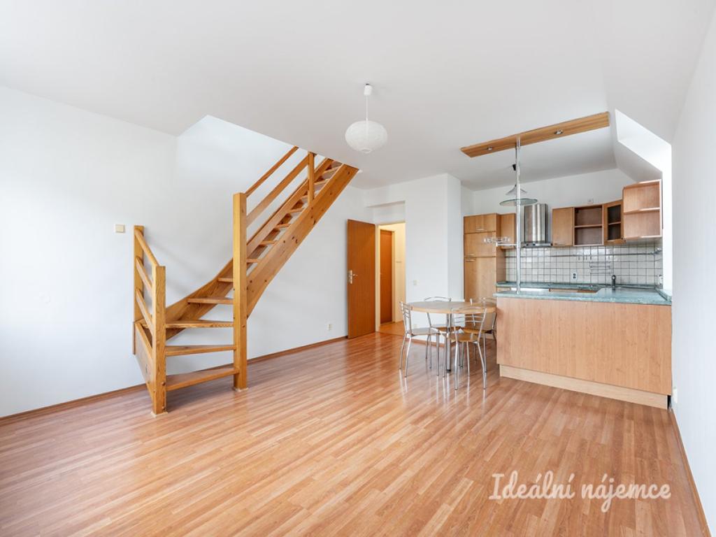 Pronájem bytu 2+kk 74 m2