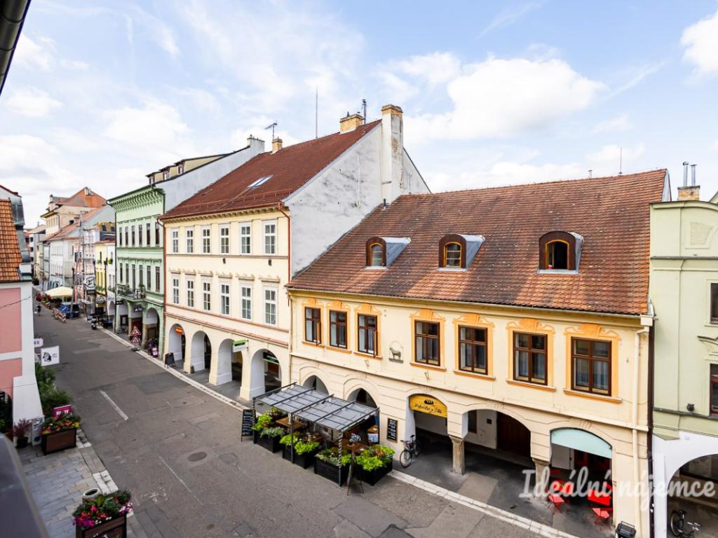 Pronájem bytu 2+1 92 m2