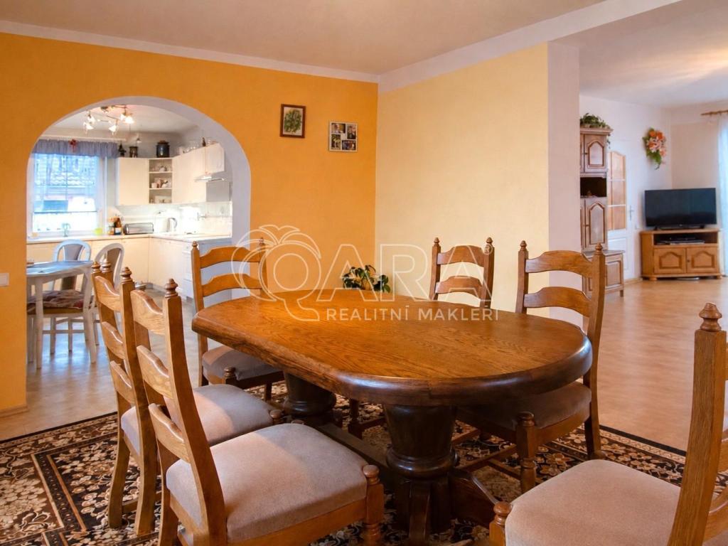 Prodej domu 220 m² – další