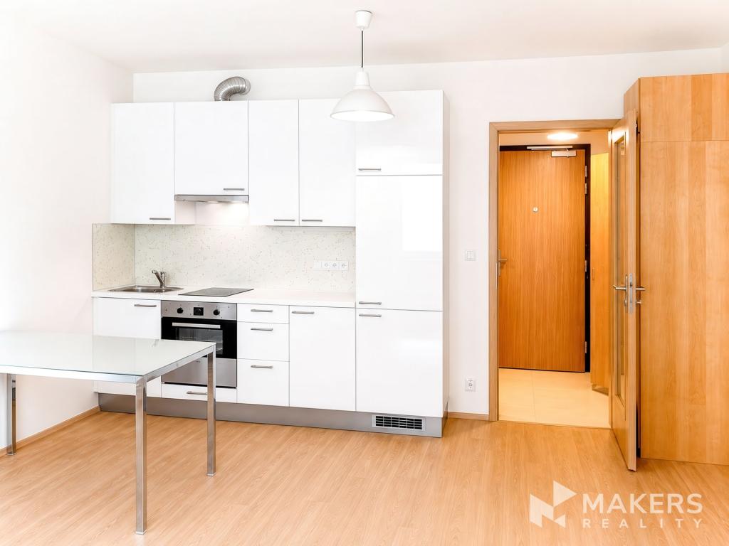 Pronájem bytu 1+kk 38 m2
