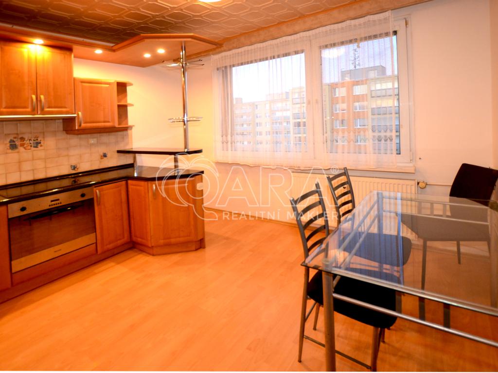 Pronájem bytu 1+1 38 m2