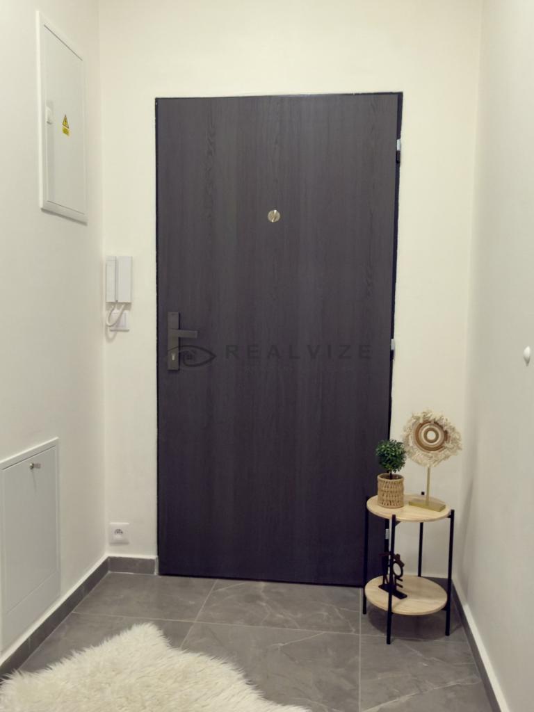 Pronájem bytu 1+kk 36 m2