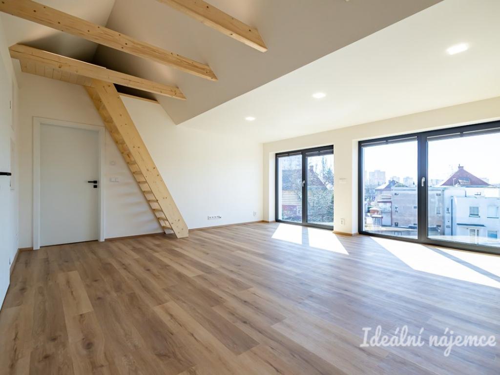 Pronájem bytu 3+kk 55 m2