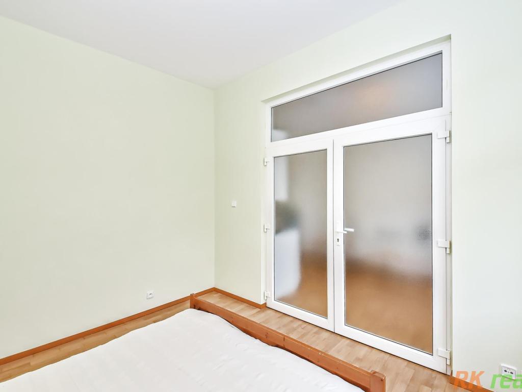 Pronájem bytu 1+1 33 m2, Praha – náhled fotky 8