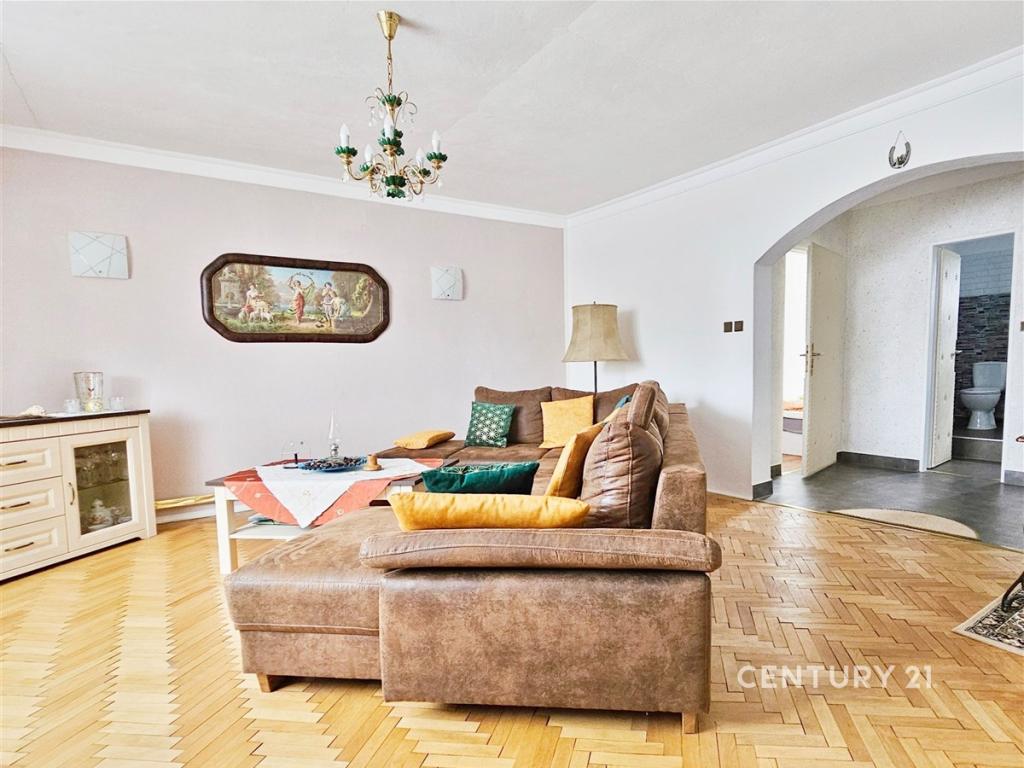 Pronájem bytu 3+kk 79 m2