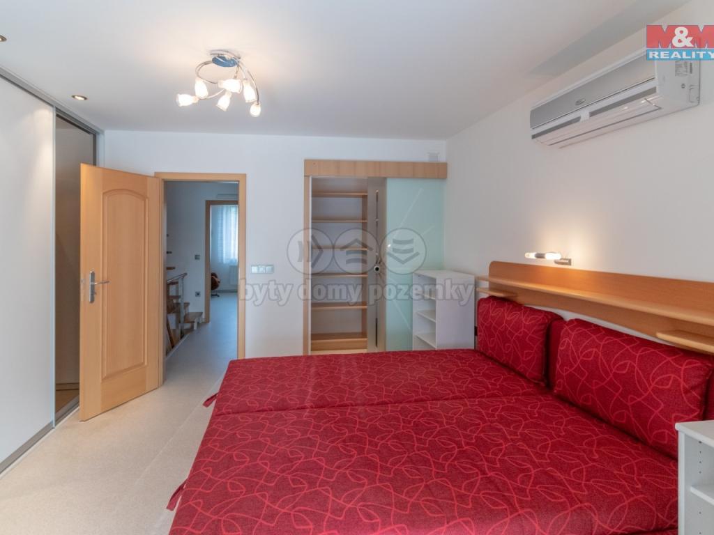 Pronajem bytu dům 150 m2