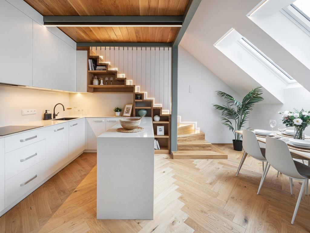 Pronájem bytu 4+kk 114 m2