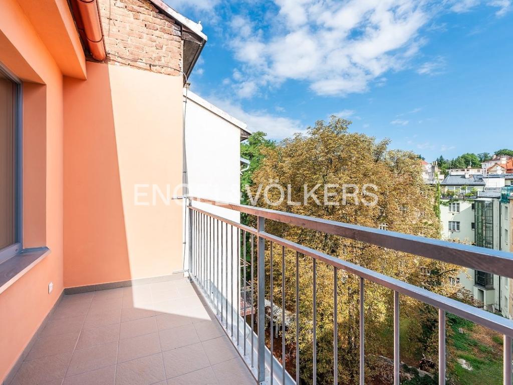 Pronájem bytu 3+kk 80 m2