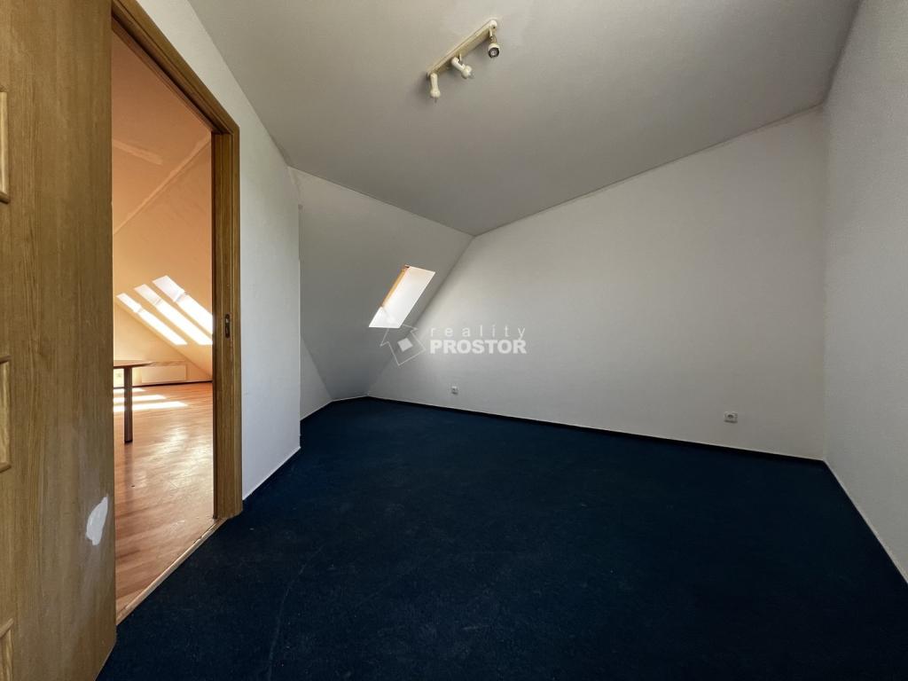 Pronájem bytu 2+kk 62 m2