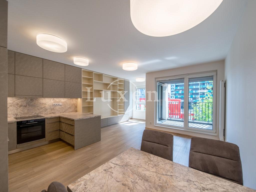 Pronájem bytu 3+kk 75 m2