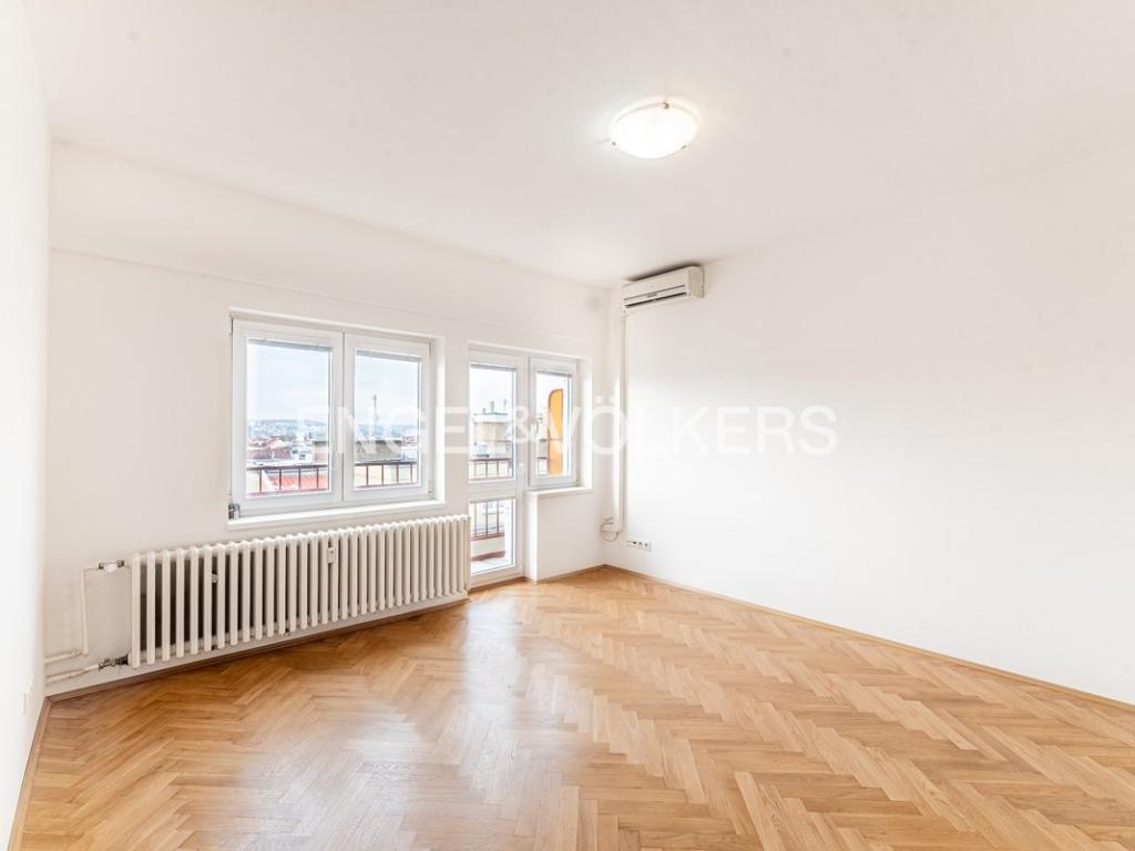 Pronájem bytu 4+kk 112 m2