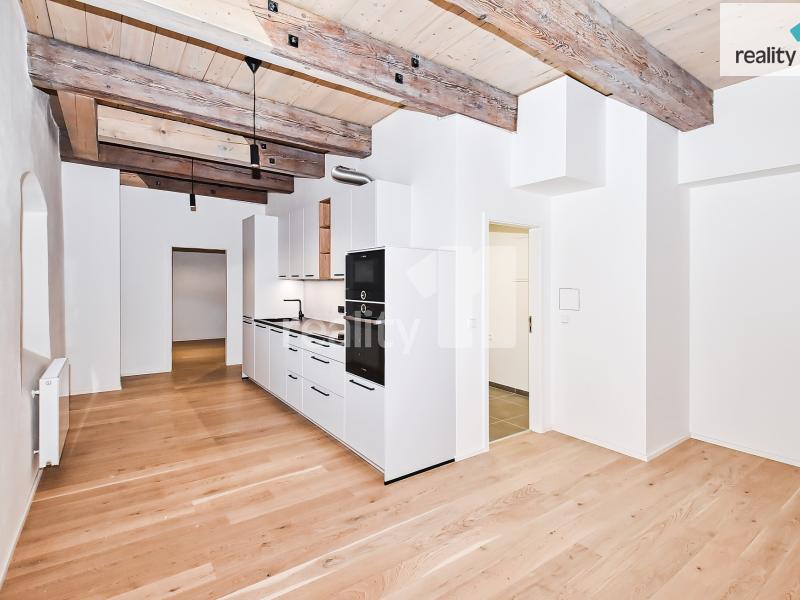 Pronájem bytu 2+kk 64 m2
