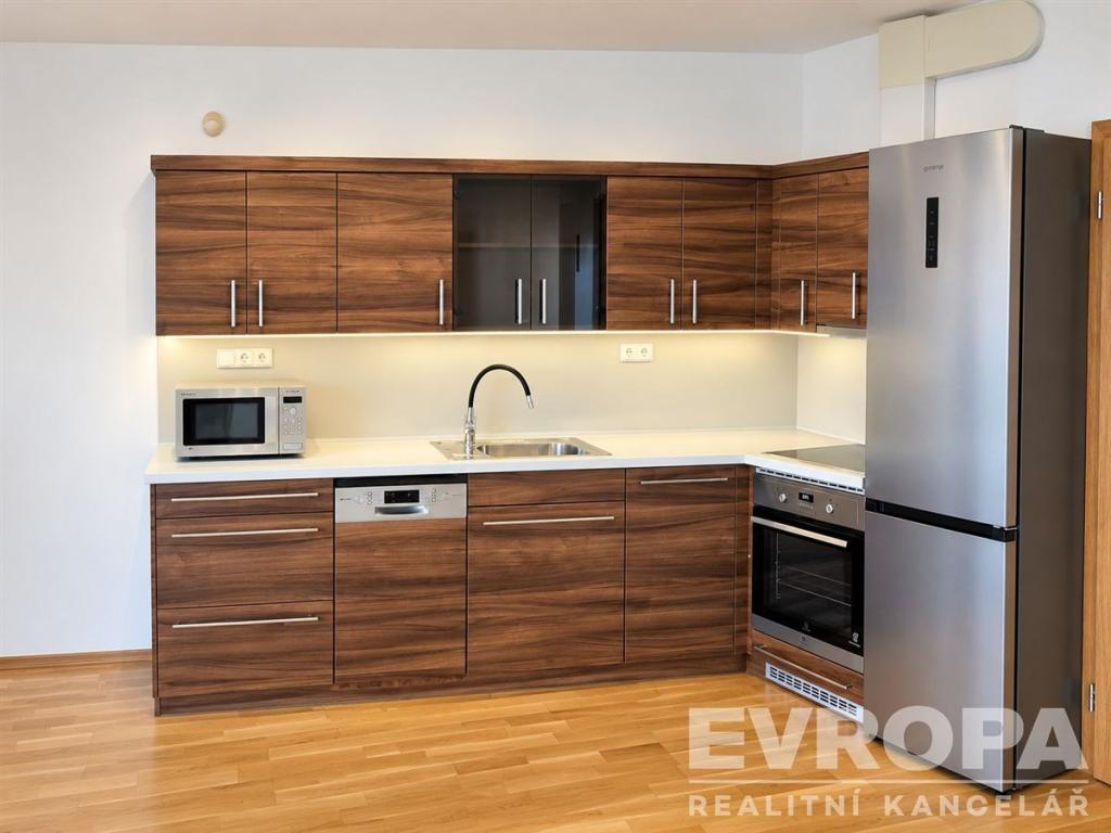 Pronájem bytu 3+kk 80 m2